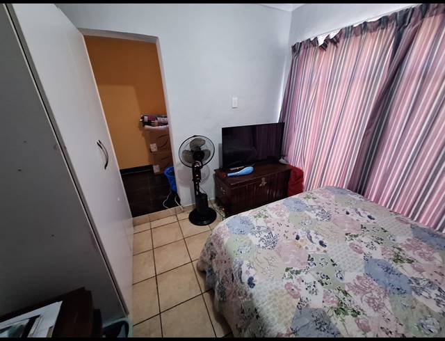 4 BEDROOM HOUSE FOR SALE IN VANDERBIJLPARK SE 6